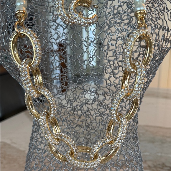 Park Lane Gold and Pearl Necklace Set - Picture 6 of 6